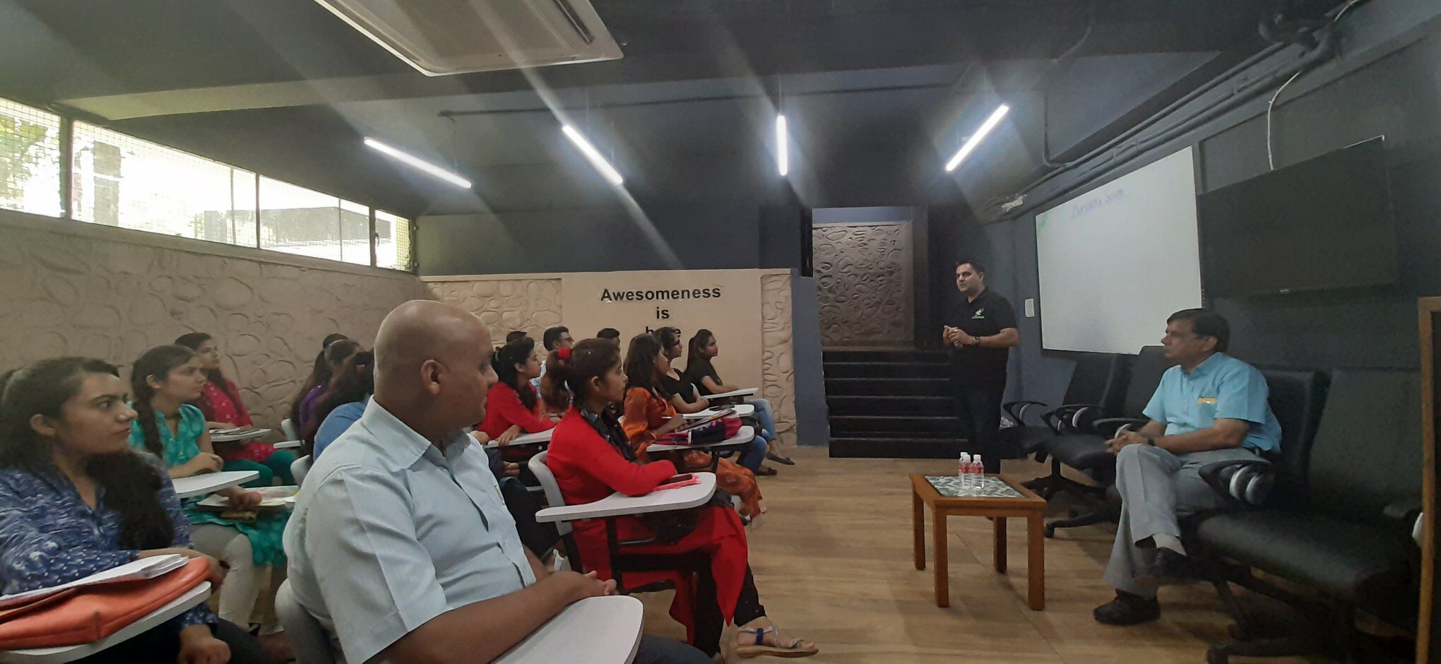 Overcoming Entrepreneurship Challenges 4
